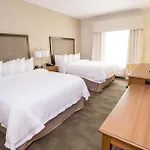 Hampton Inn & Suites Pittsburgh/Harmarville