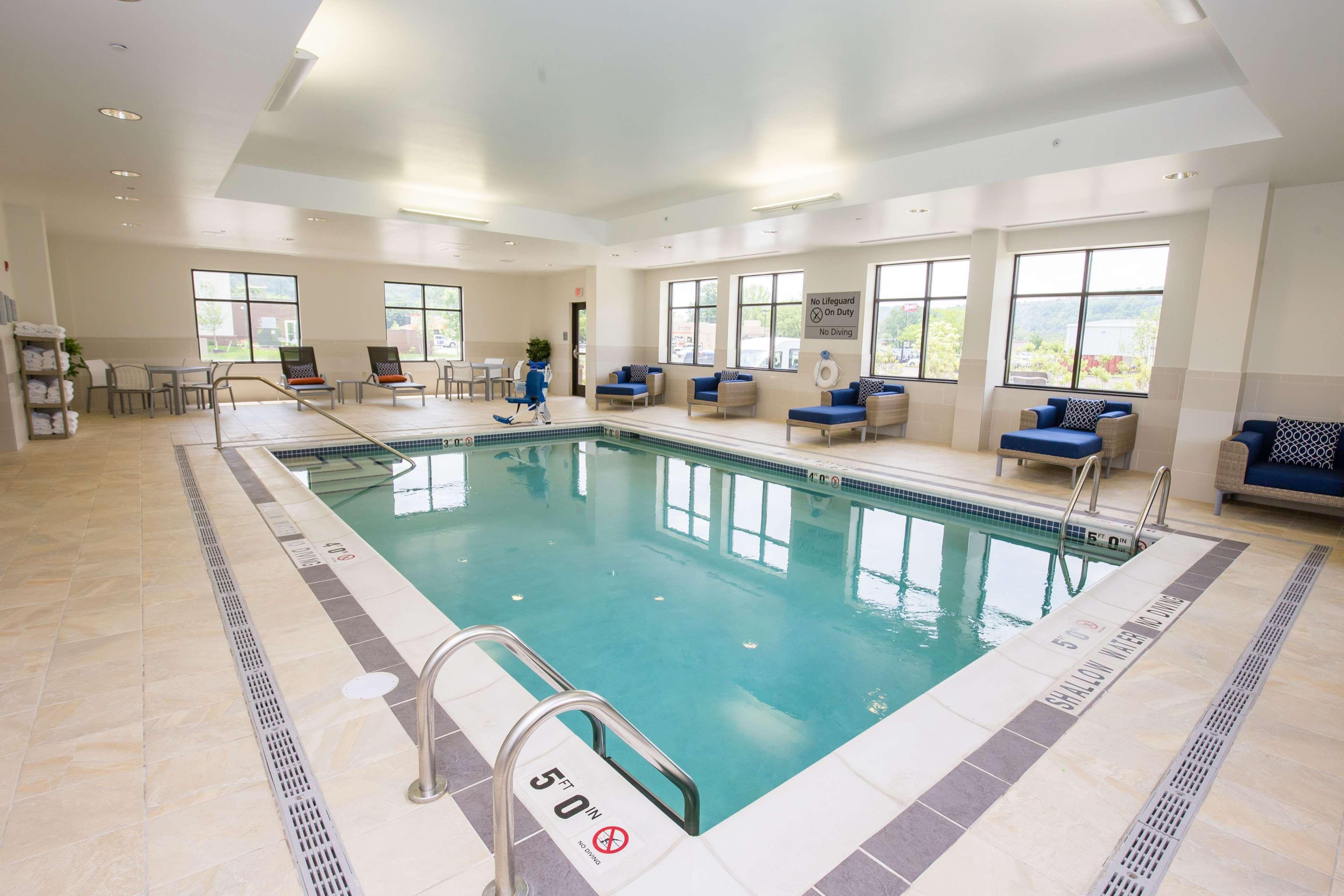 Hotel Hampton & - Pittsburgh/harmarville, Pa