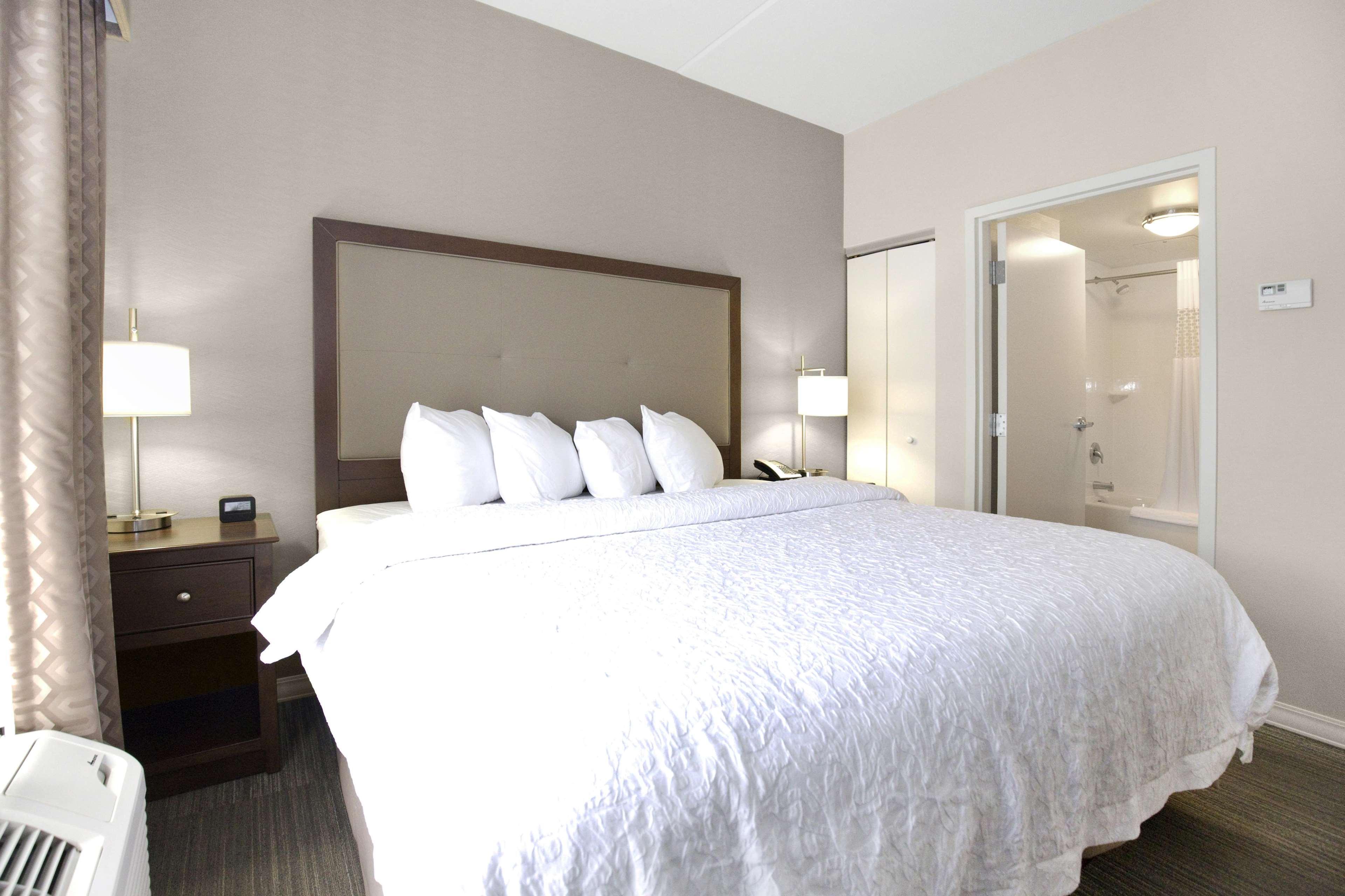 Hampton & - Pittsburgh/harmarville, Pa 3* Harmarville
