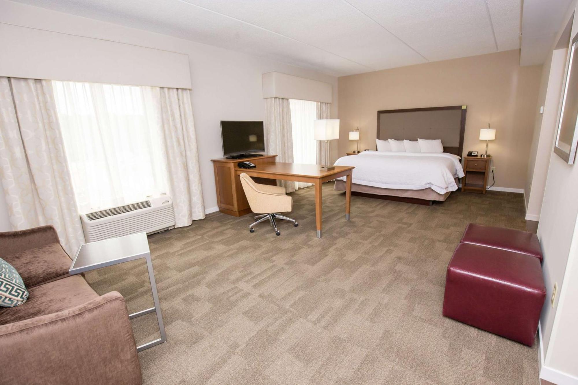 Hotel Hampton & - Pittsburgh/harmarville, Pa Harmarville